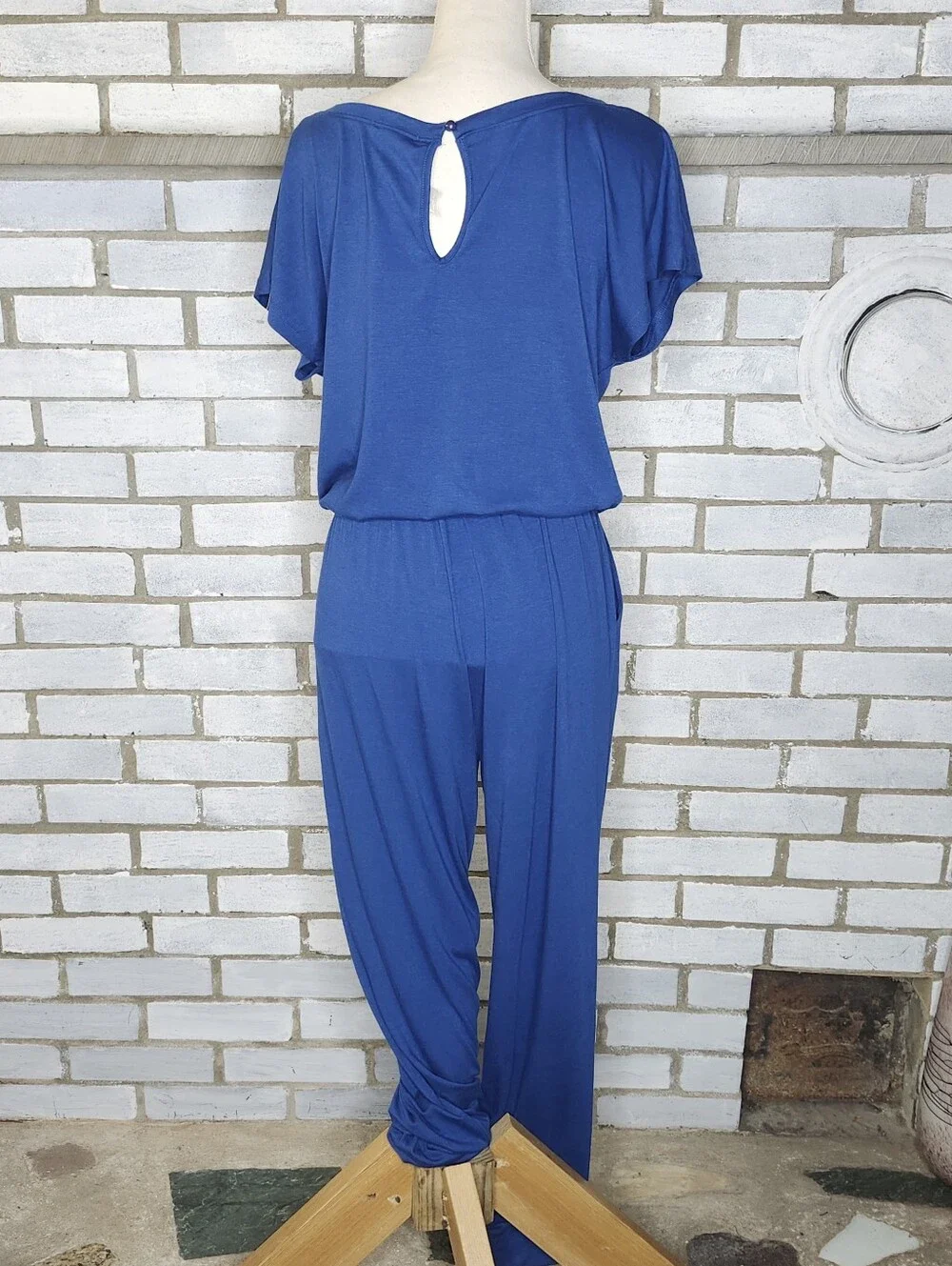 • NWT Pretty Garden Women's Short Sleeve Jogger Jumpsuit Size Small Blue Pockets